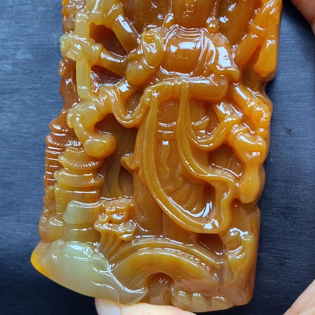 石英质玉（黄龙玉）颈饰未镶嵌