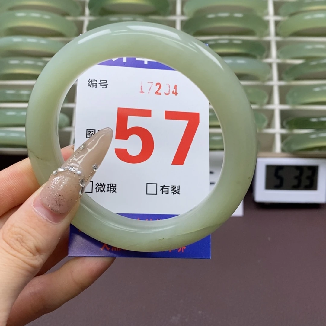 未镶嵌蛇纹石玉手镯