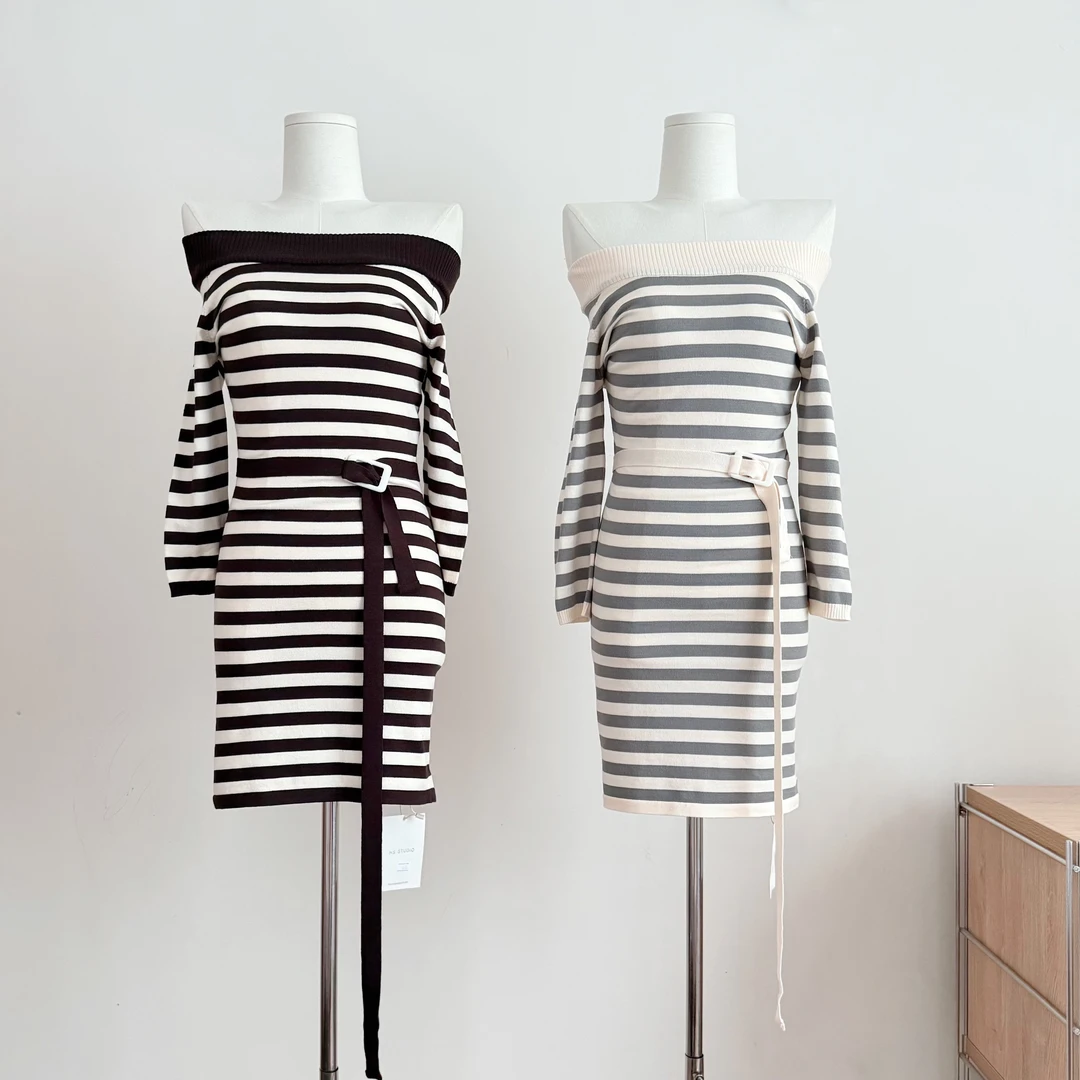 【条纹公式】米灰撞色条纹针织连衣裙长袖一字肩包臀裙