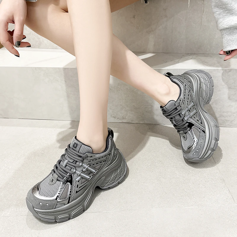 增高显腿长2025春新款运动休闲鞋小个子百搭老爹鞋女7cm