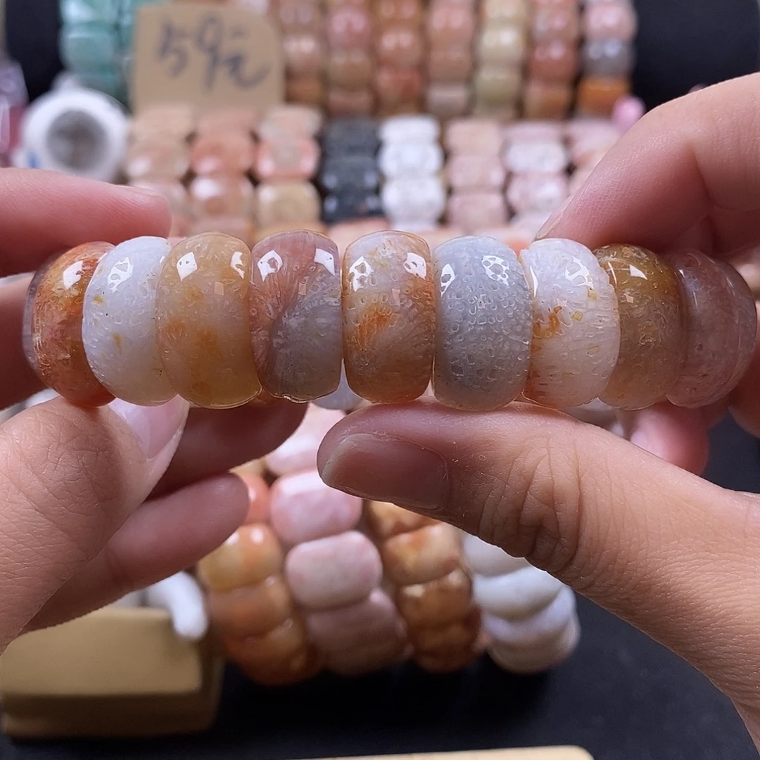 硅化珊瑚（珊瑚玉）未镶嵌手牌82