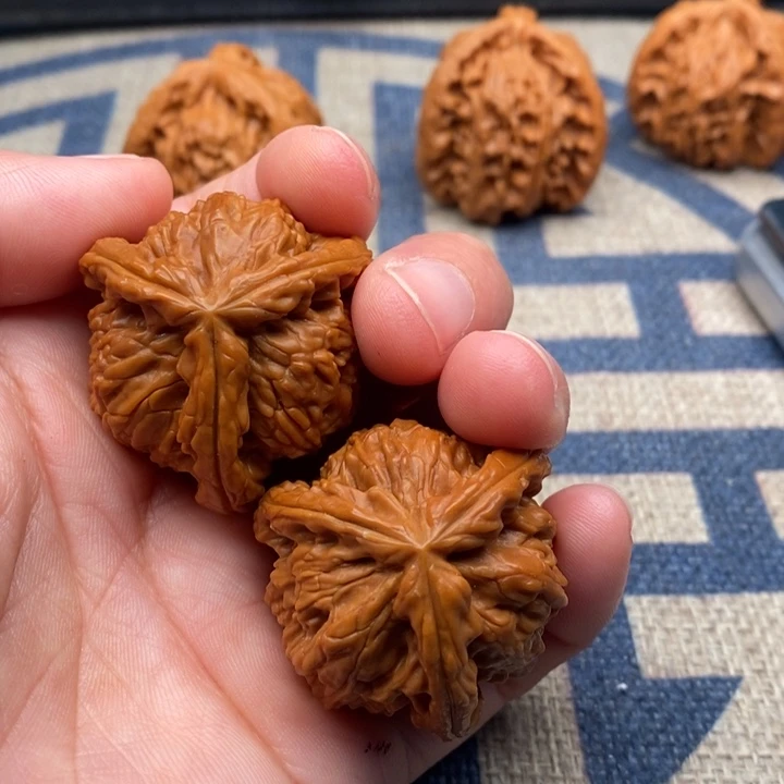 吊坠文玩核桃薯*三棱