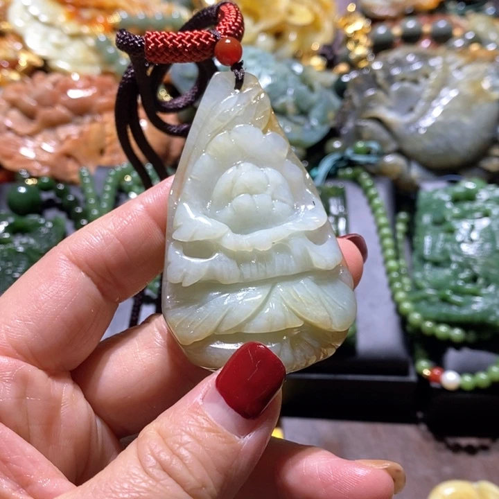 岫玉毛衣链未镶嵌云