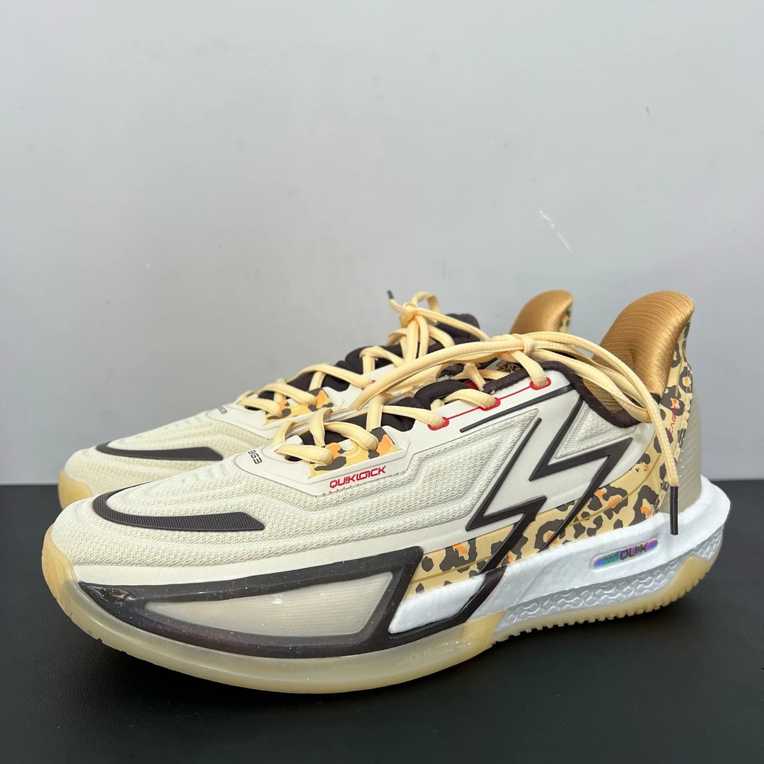 95新  44码/361 BIG3 4.0 Quick pro球鞋/原盒