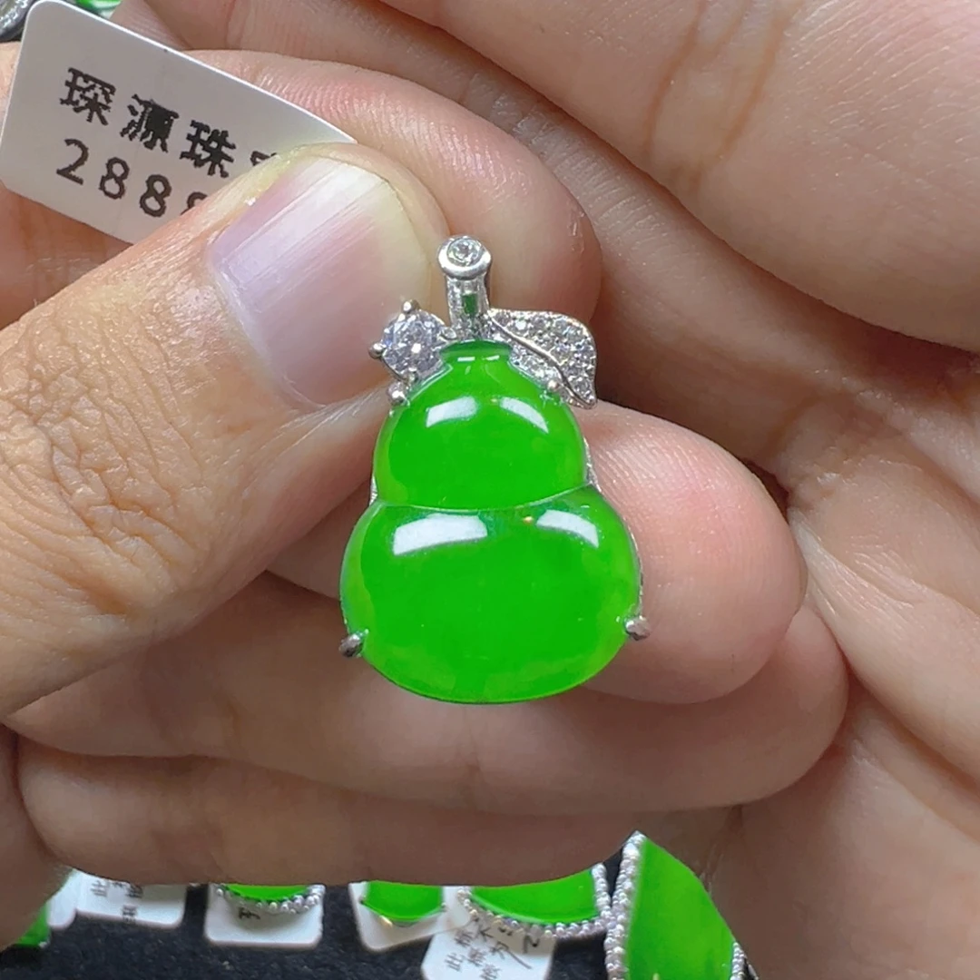 翡翠银S925镶嵌颈饰