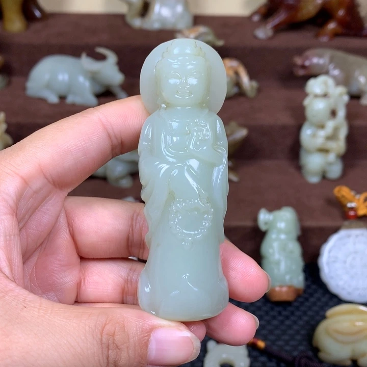 柯***司未镶嵌和田玉挂件