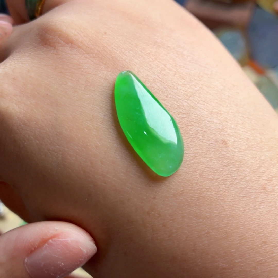 定制翡翠未镶嵌翡翠首饰