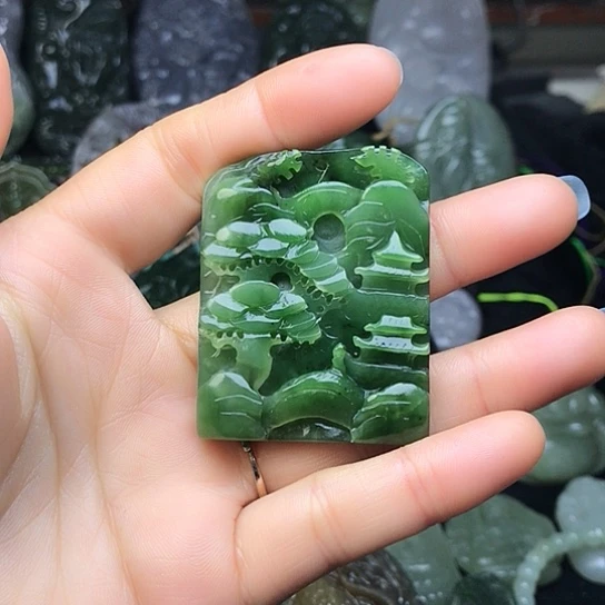 和田玉（碧玉）未镶嵌颈饰