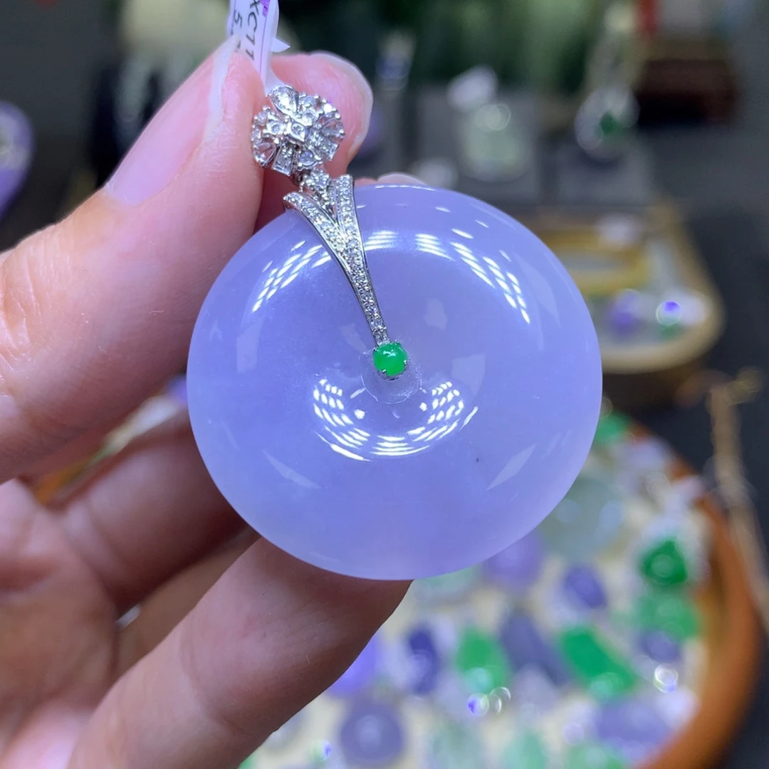 翡翠18K金镶嵌颈饰翡翠吊坠项链