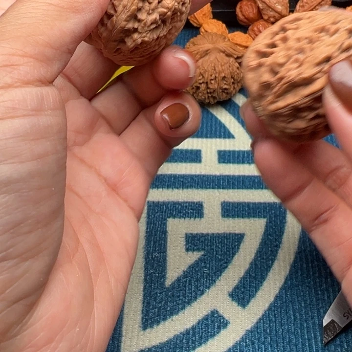 桃核吊坠文玩核桃玉尊