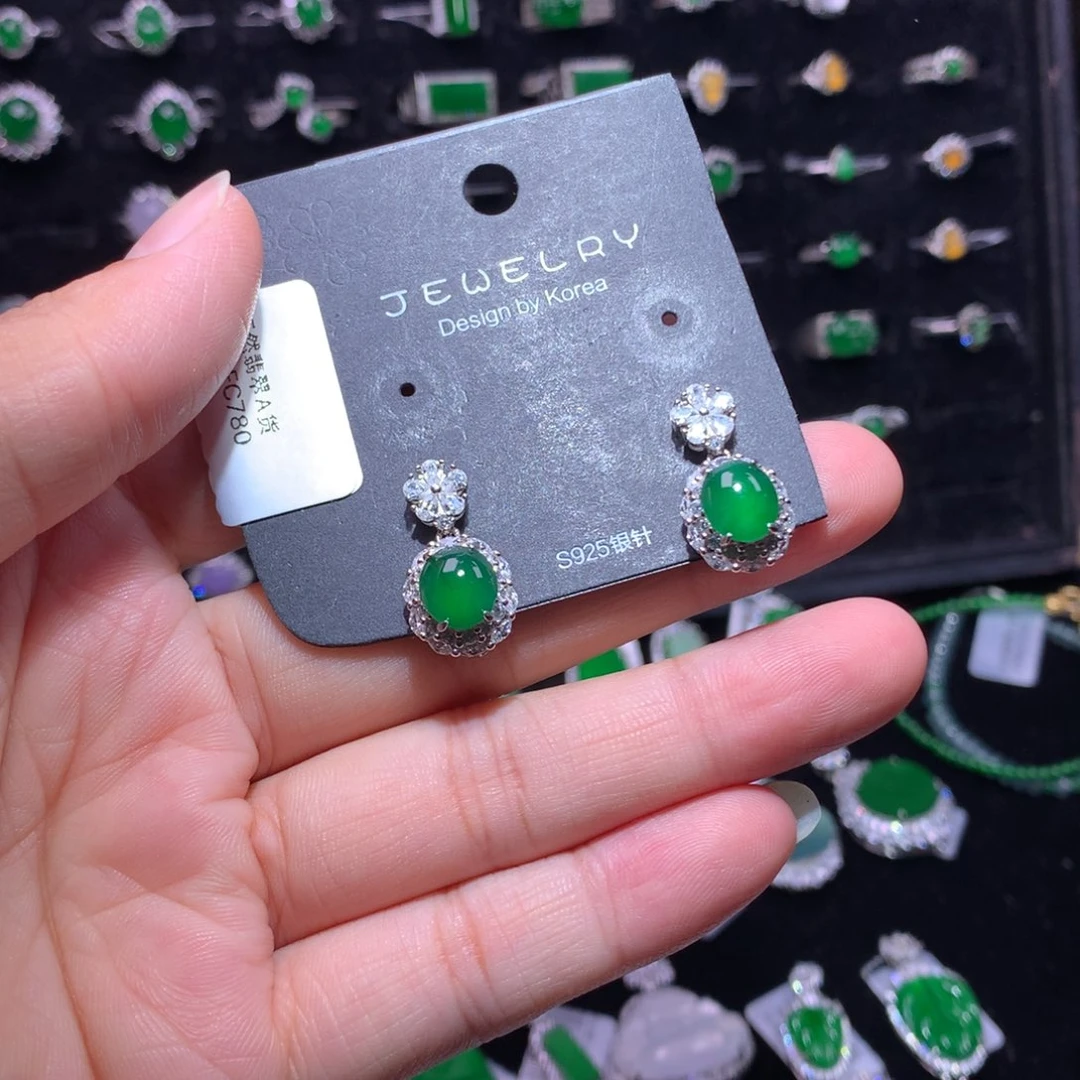 翡翠银S925镶嵌颈饰翡翠