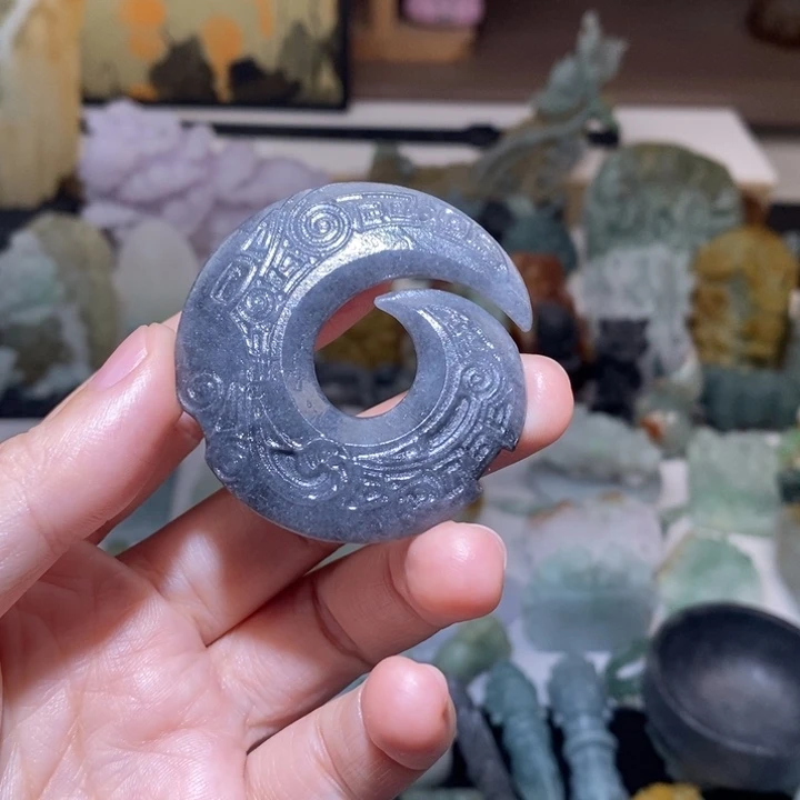 定制翡翠未镶嵌翡翠