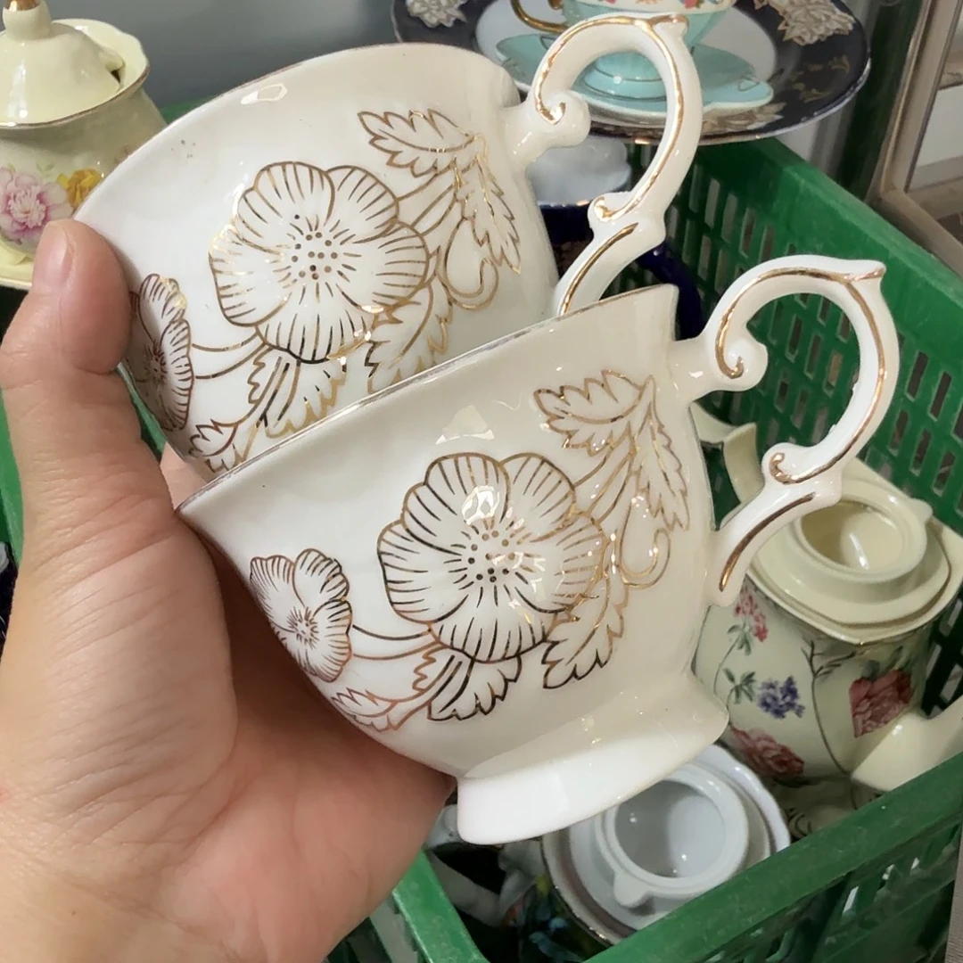 瓷片微瑕………………………………