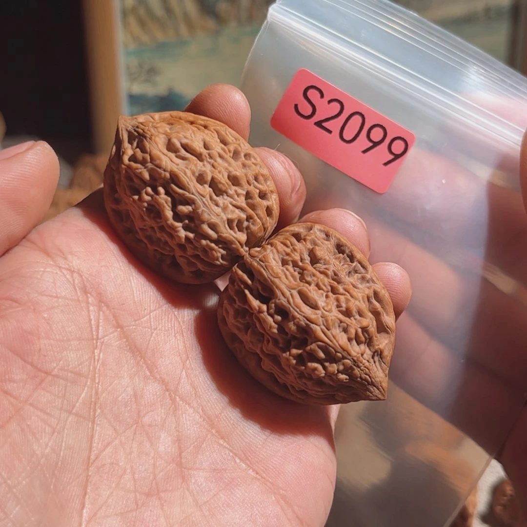 文玩核桃把件老鸡心