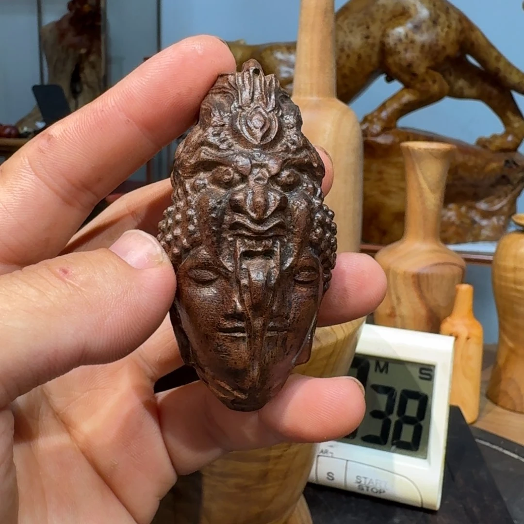 用***0柏木木雕工艺品小件