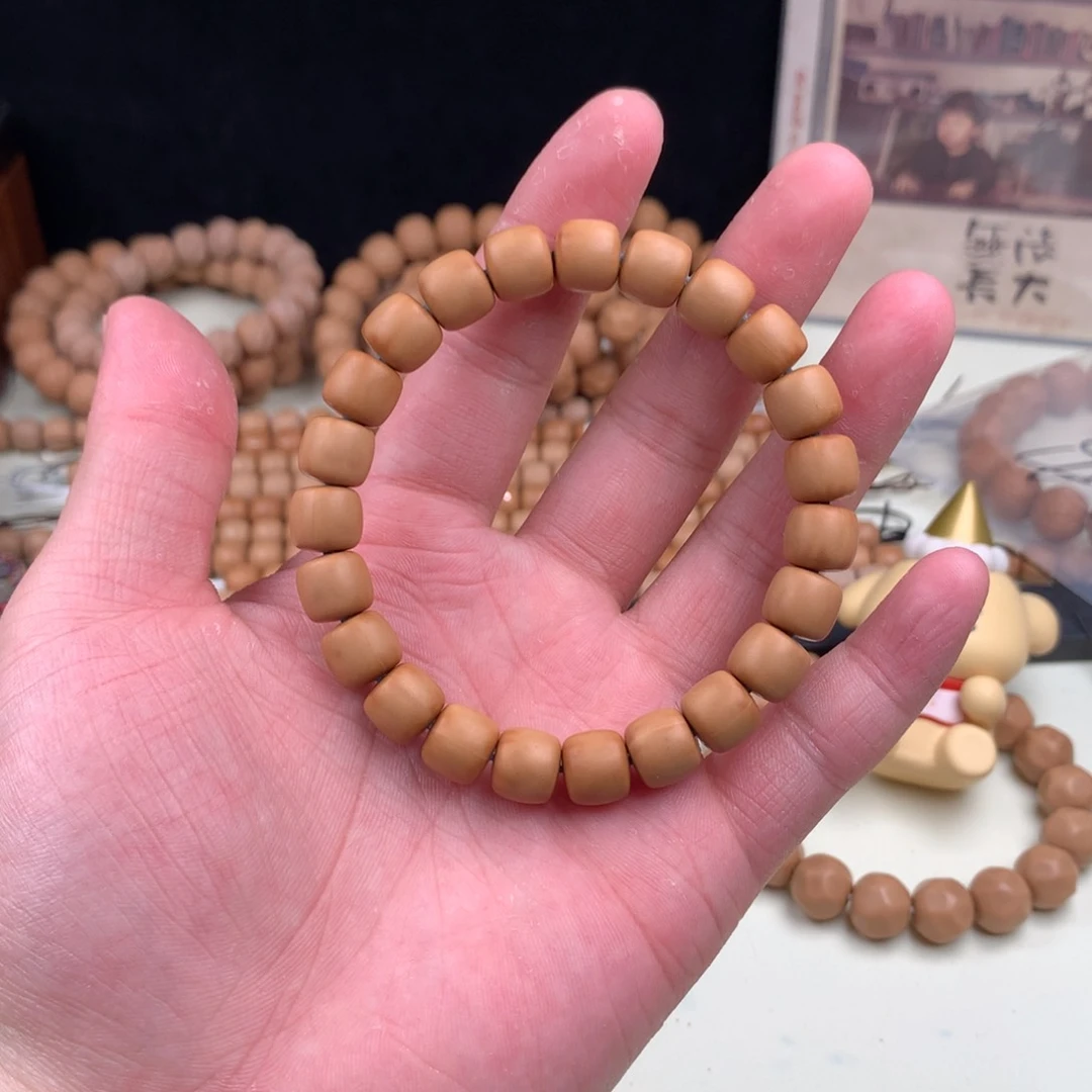 猴头核桃手串道珠泛油