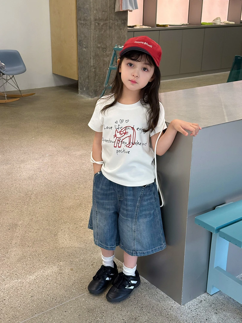 【新品】个性手绘字母正肩短袖女童夏季休闲韩版修身T恤半袖25D159