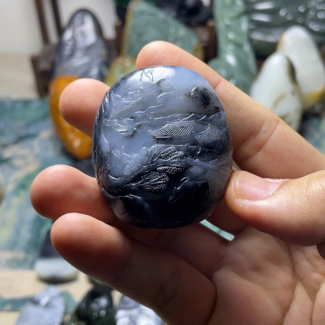 和田玉未镶嵌挂件山水