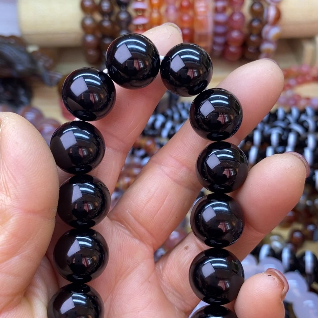 玛瑙/玉髓手链未镶嵌齐*