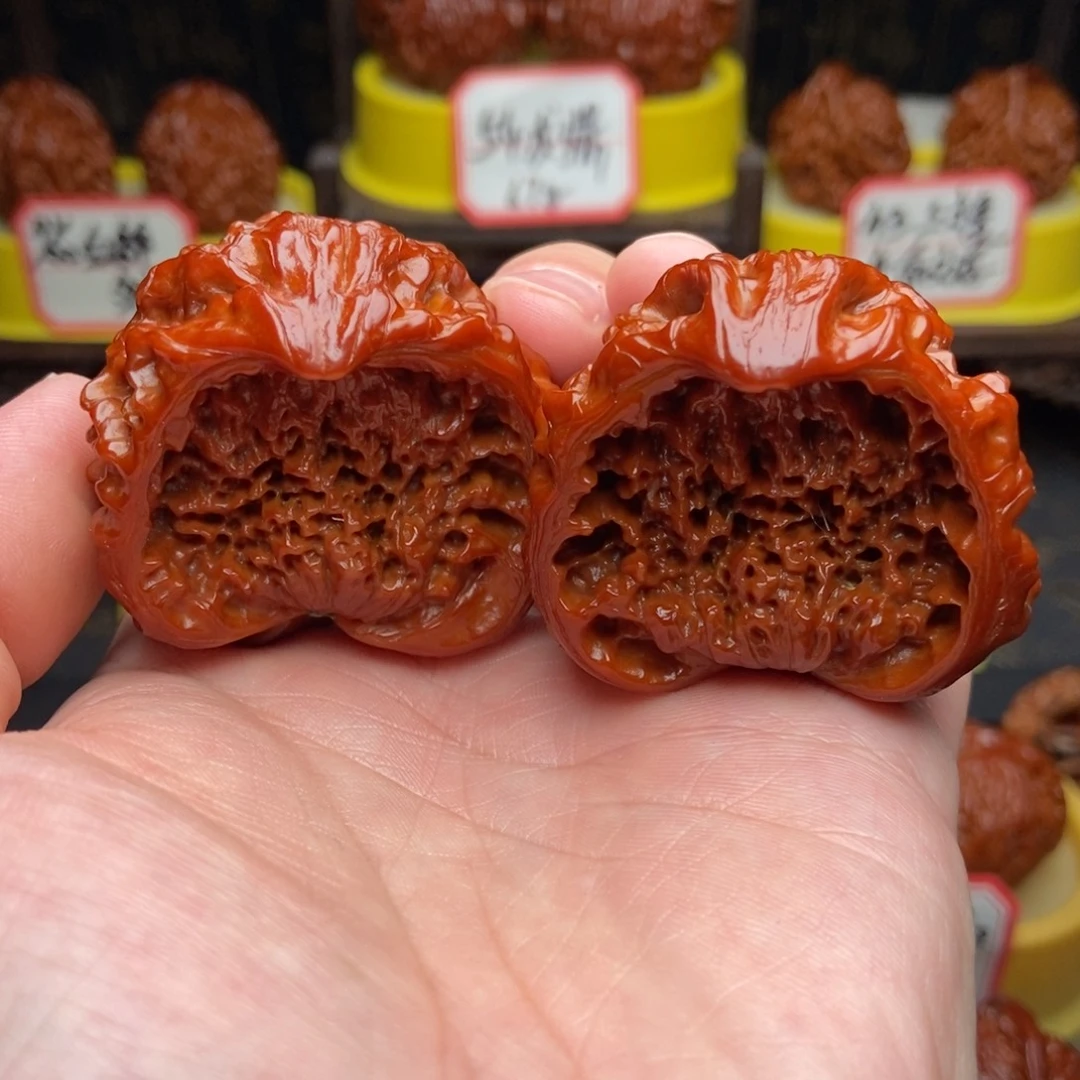 文玩核桃吊坠45蛇王聚宝盆