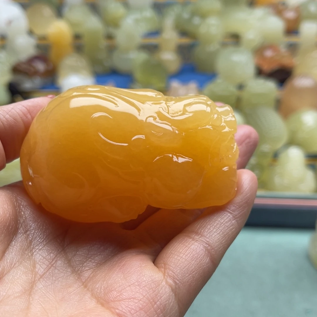 O***y天然雕刻桌面小把件
