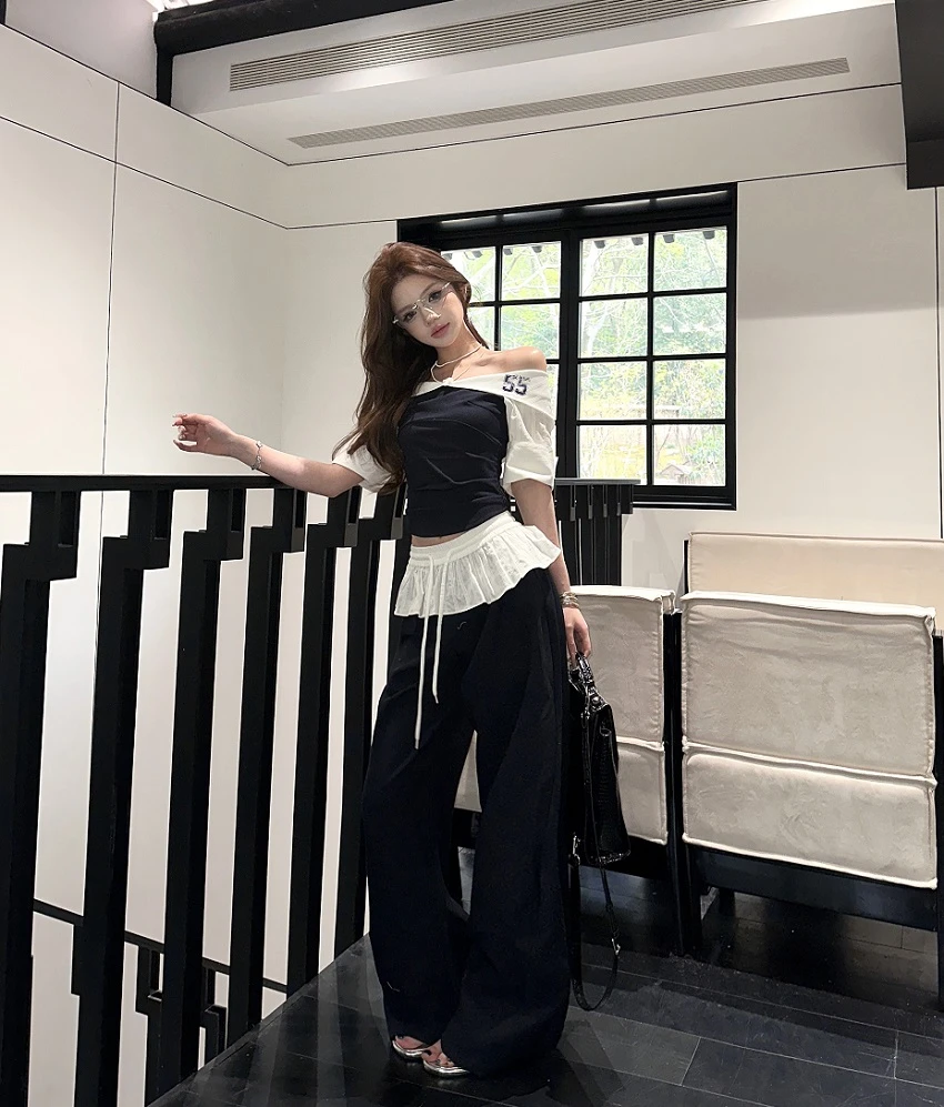 2025新款韩版小众别致绝美运动感撞色一字肩上衣荷叶边长裤套装女