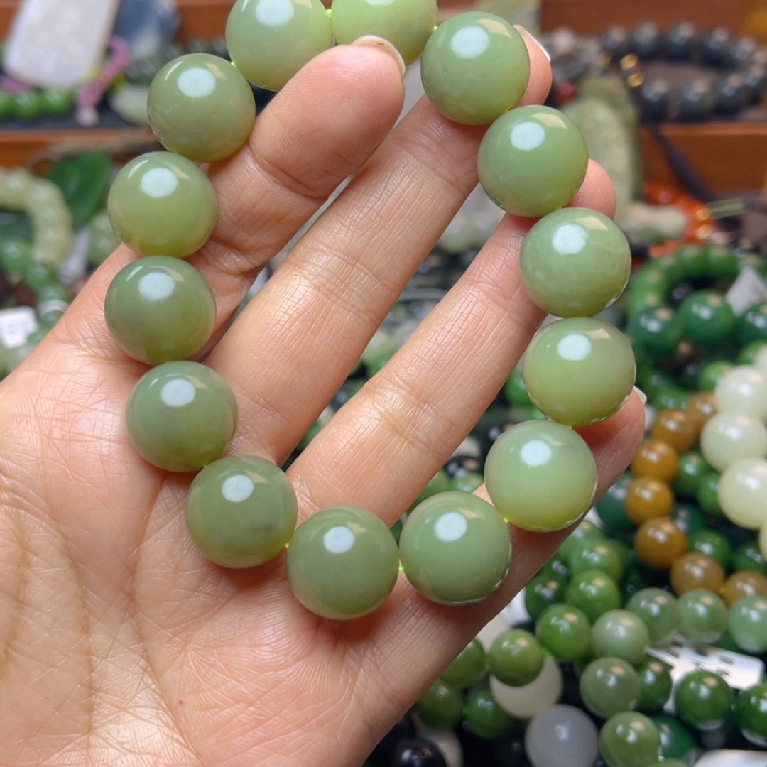 和田玉未镶嵌手链