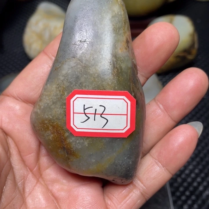 颈饰未镶嵌和田玉513