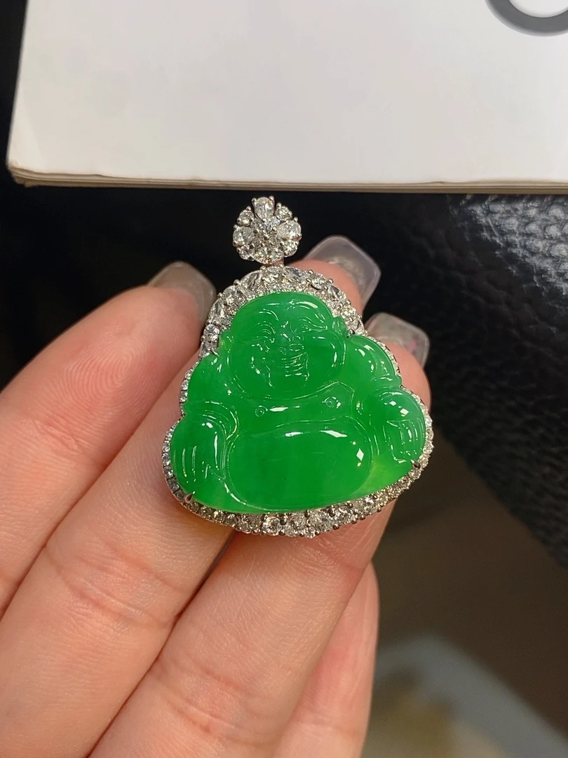 【伊玥珠宝】天然缅甸翡翠A货 阳绿佛公吊坠