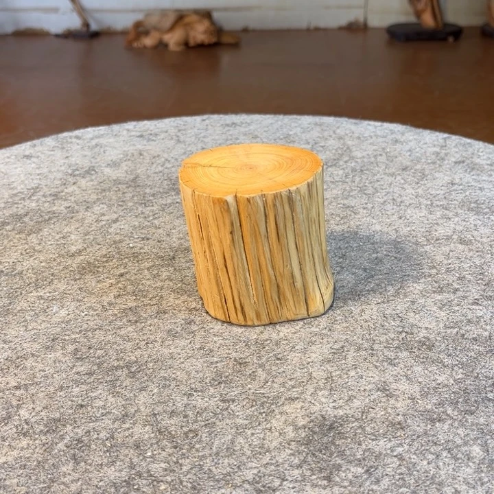 柏木（崖柏）根雕艺术摆件