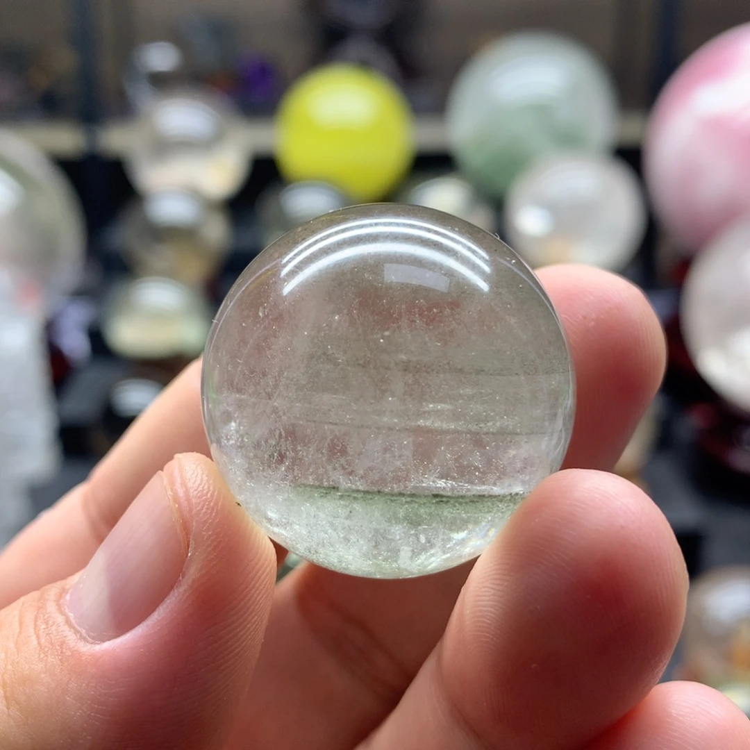 未镶嵌水晶大型摆件（非配饰）