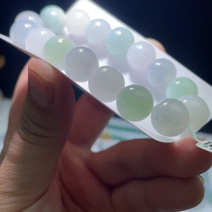 未镶嵌定制翡翠翡翠卡12+