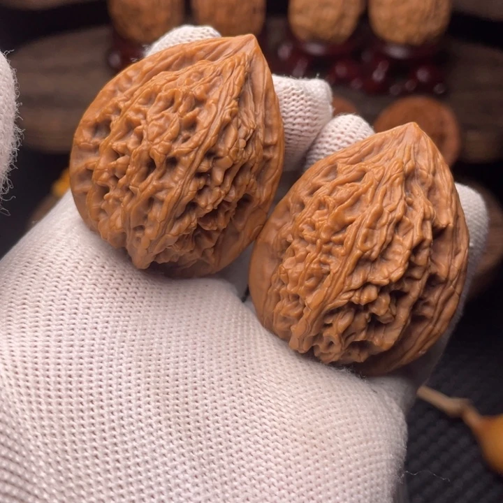 文玩核桃把件秦岭野生山魄系列归一36尖小刮