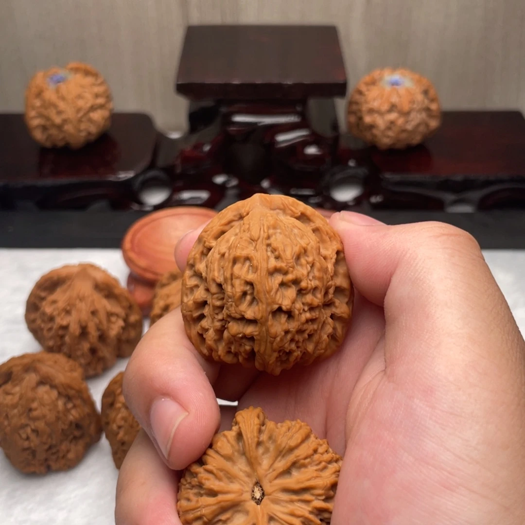 阳***仔文玩核桃吊坠文玩核桃4