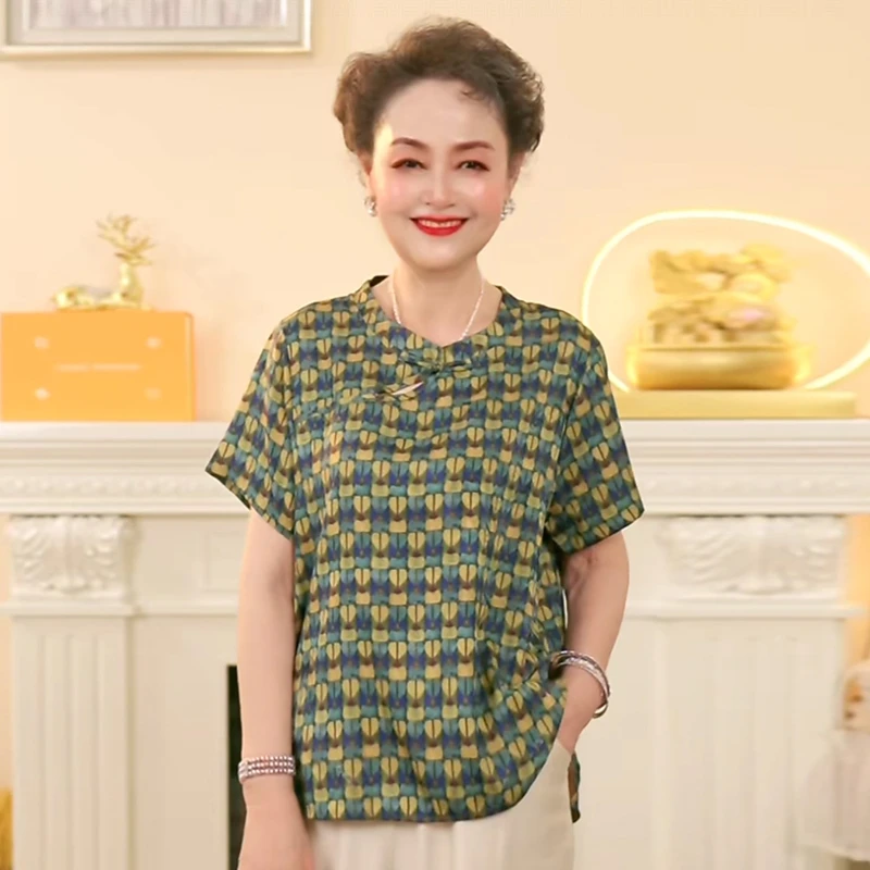 夏季新款碎花时尚翻领奶奶衬衫气质中老年人女妈妈装T恤上衣服