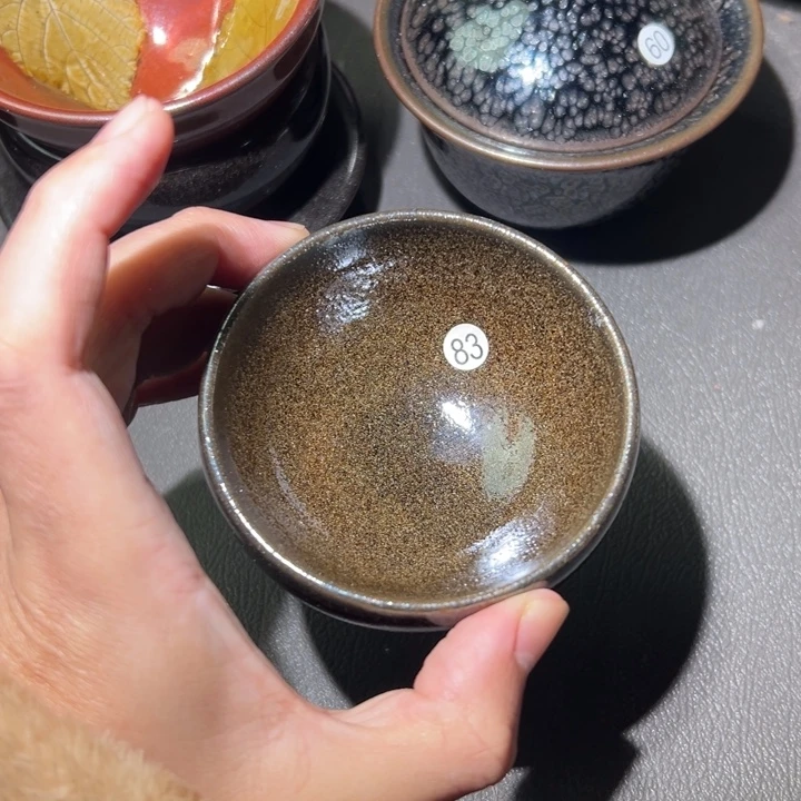 茶盏我们是有共同话题有