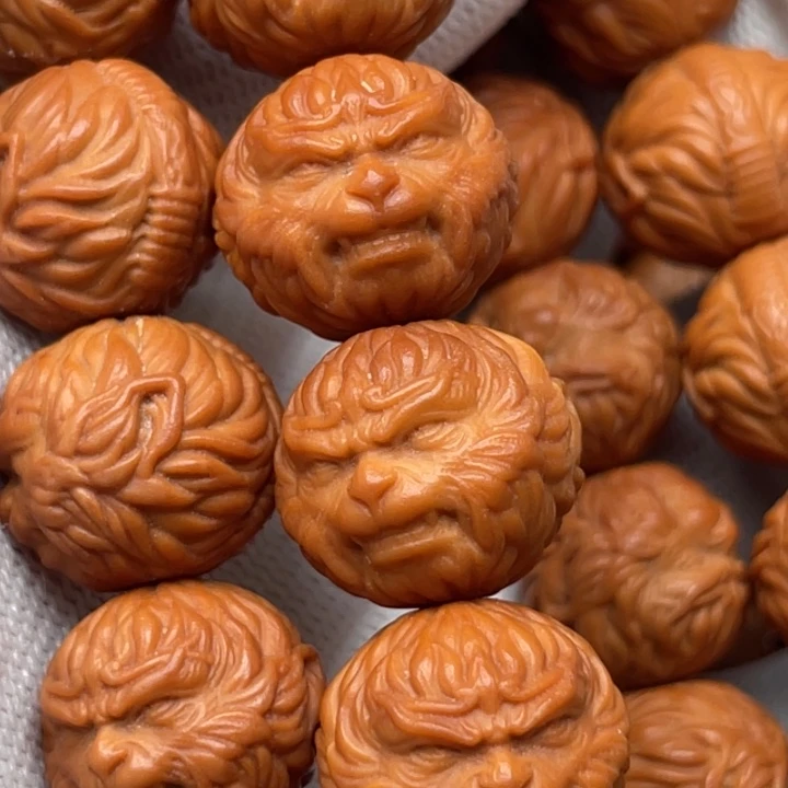 手串猴头核桃三***班大圣