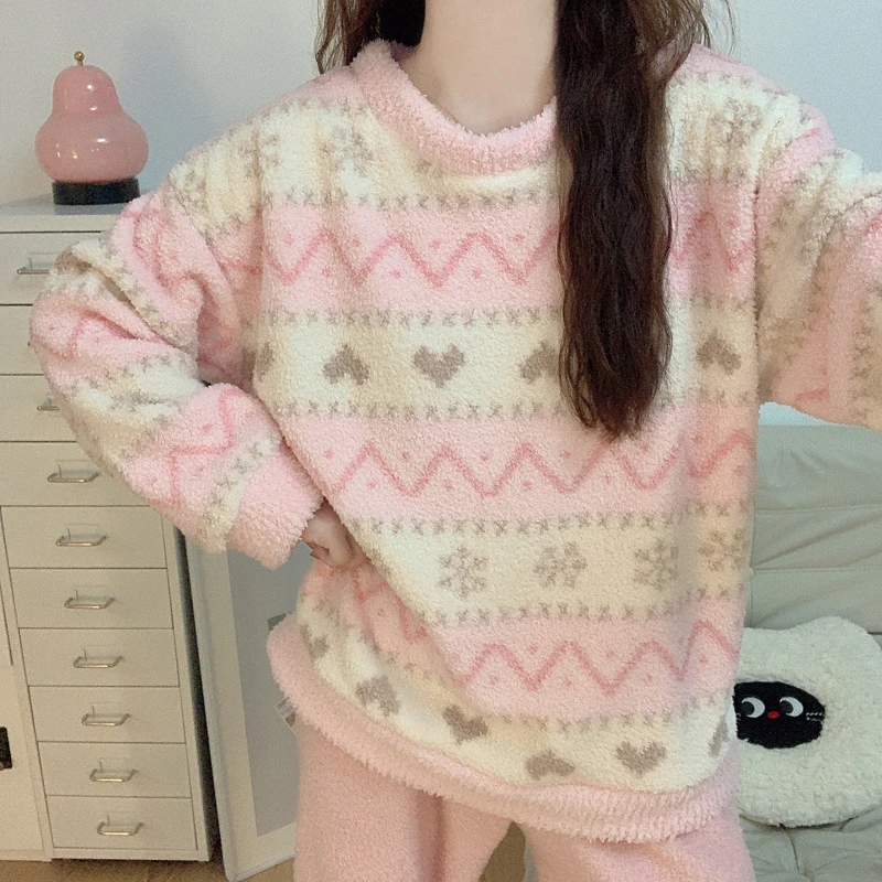 【加绒加厚】珊瑚绒睡衣女款秋冬季圣诞节雪花法兰绒保暖家居服套装