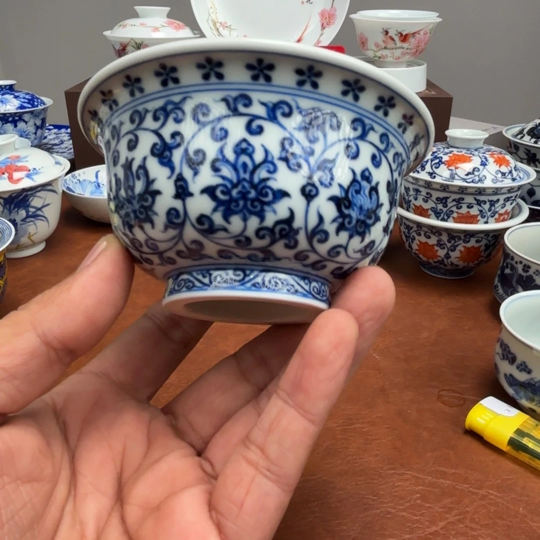 陶摆件青花手绘缠枝莲压手杯景德镇发货