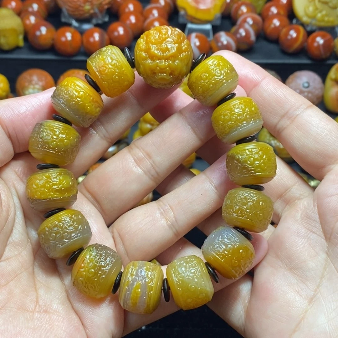 飞***y玛瑙/玉髓未镶嵌战国红