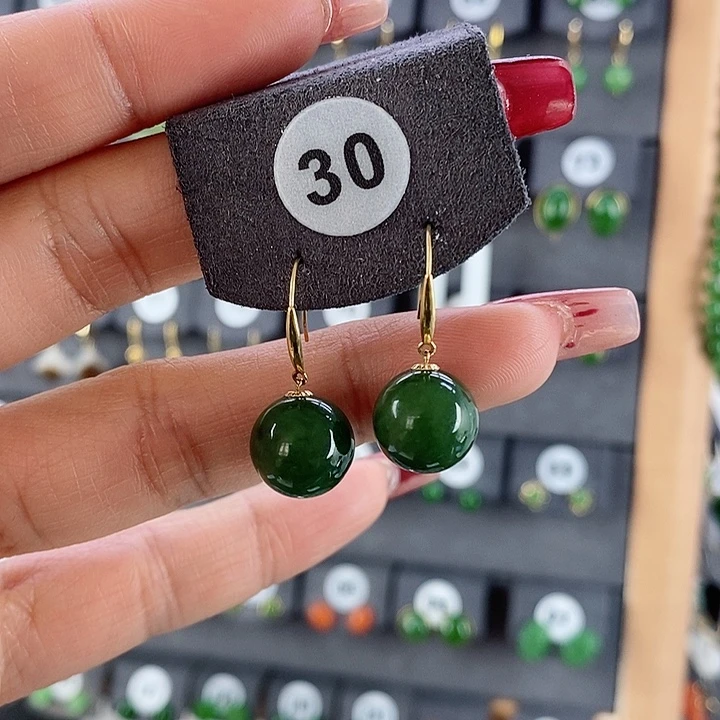 和田玉耳饰18K金镶嵌