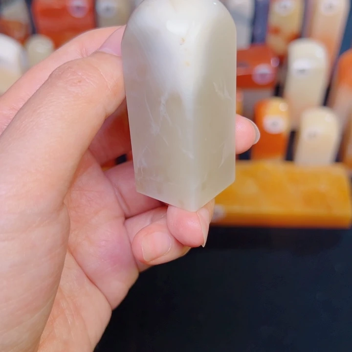 老挝石不****客老挝精品素章