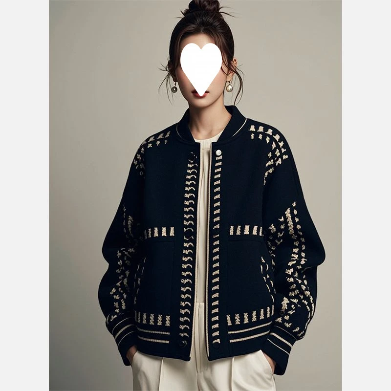 2025年春冬新款今年流行独特小香风气质国风新中式禅意黑色外套女