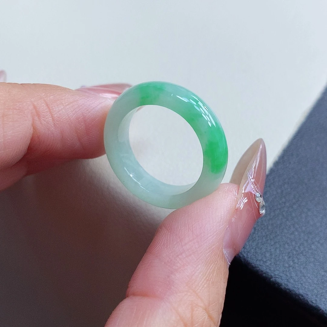 翡翠戒指未镶嵌16-17号
