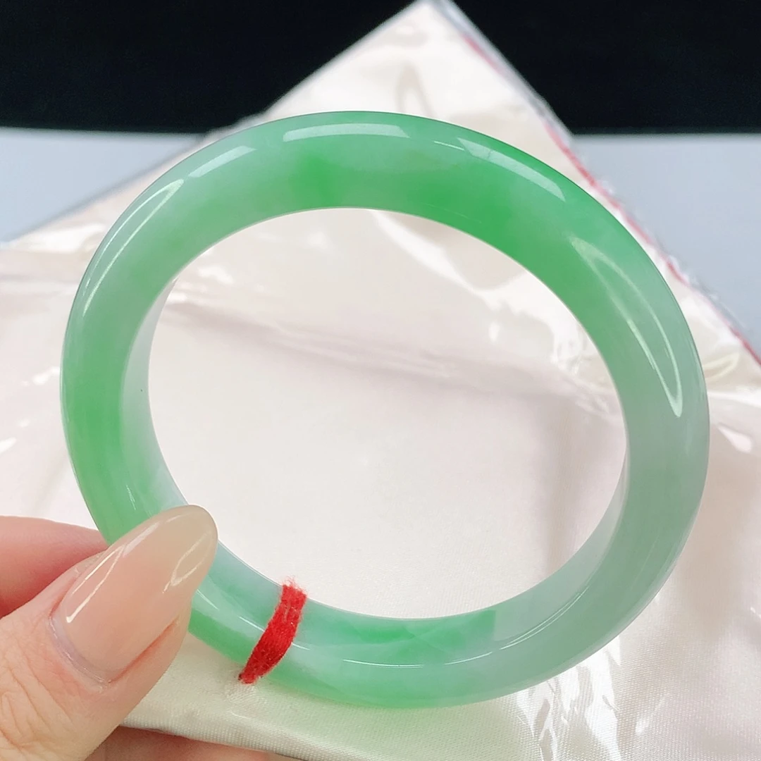 未镶嵌手镯翡翠842