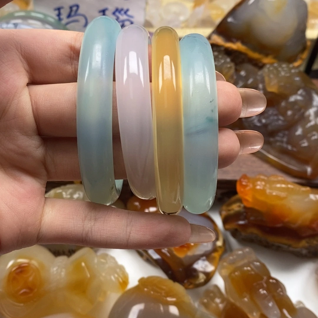 玛瑙/玉髓未镶嵌颈饰