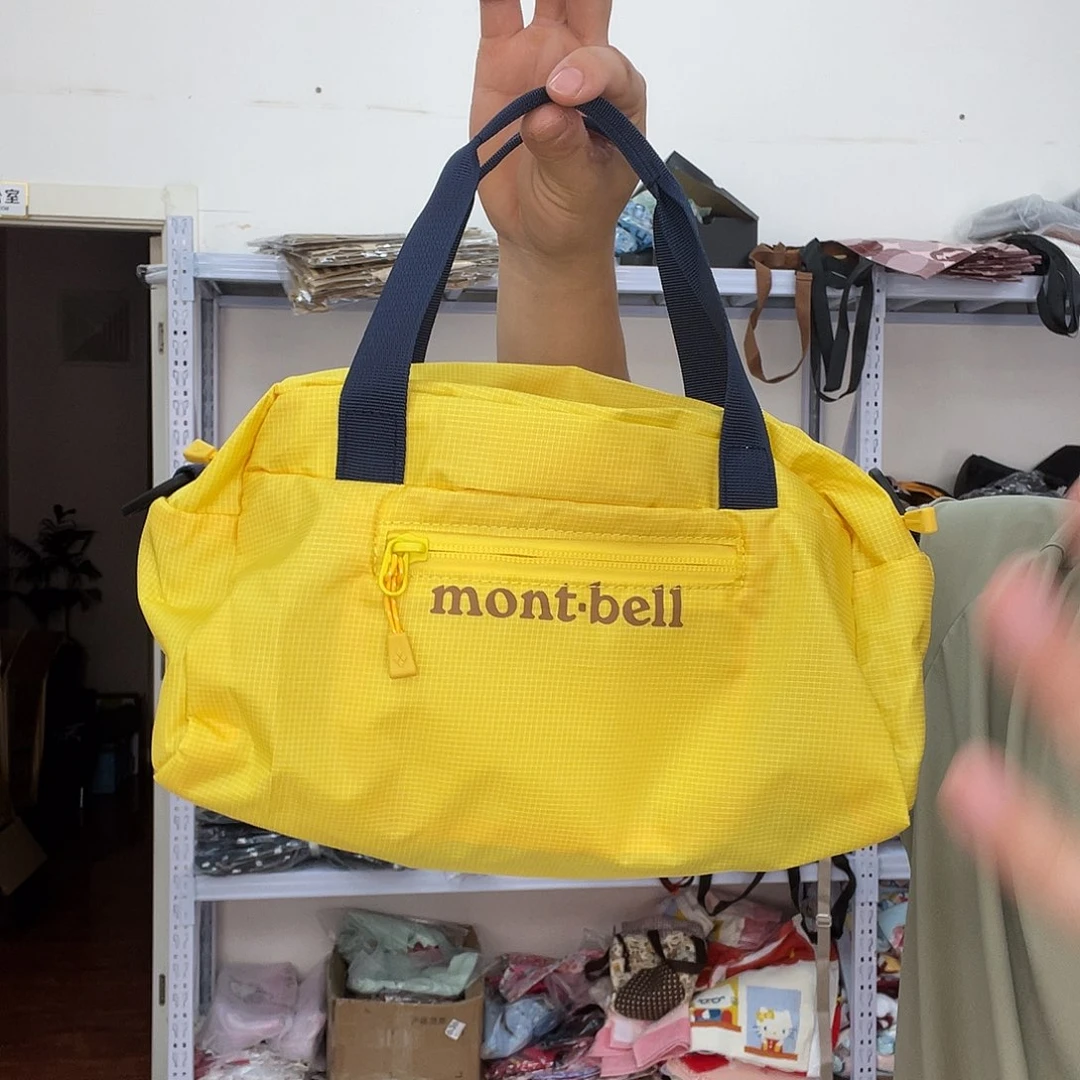 PU化妆包等各种产品和