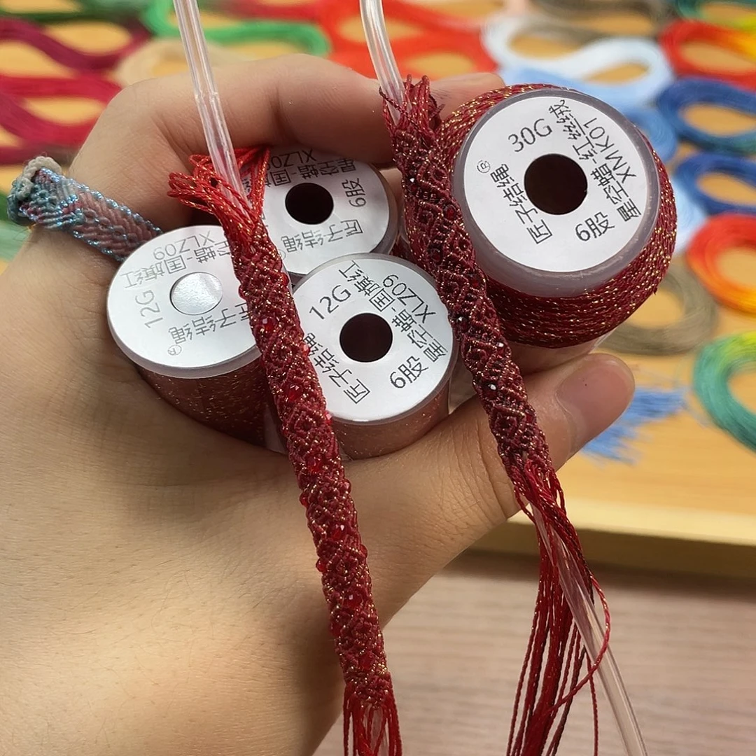聚酯纤维6股30克蜡-红丝绒；6股12克蜡国旗红*3