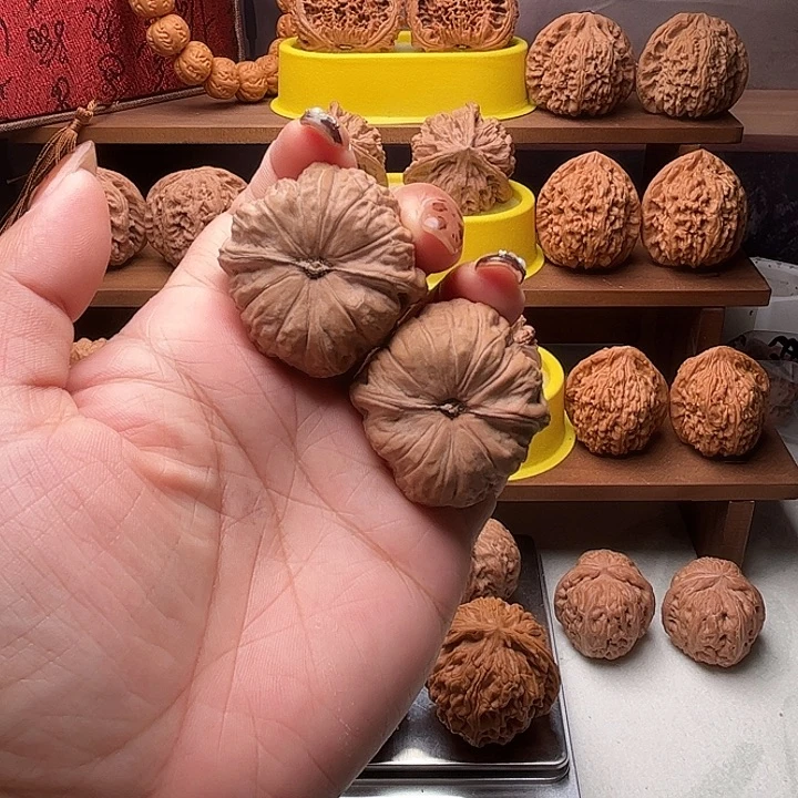 核桃文玩核桃漫画墩全品