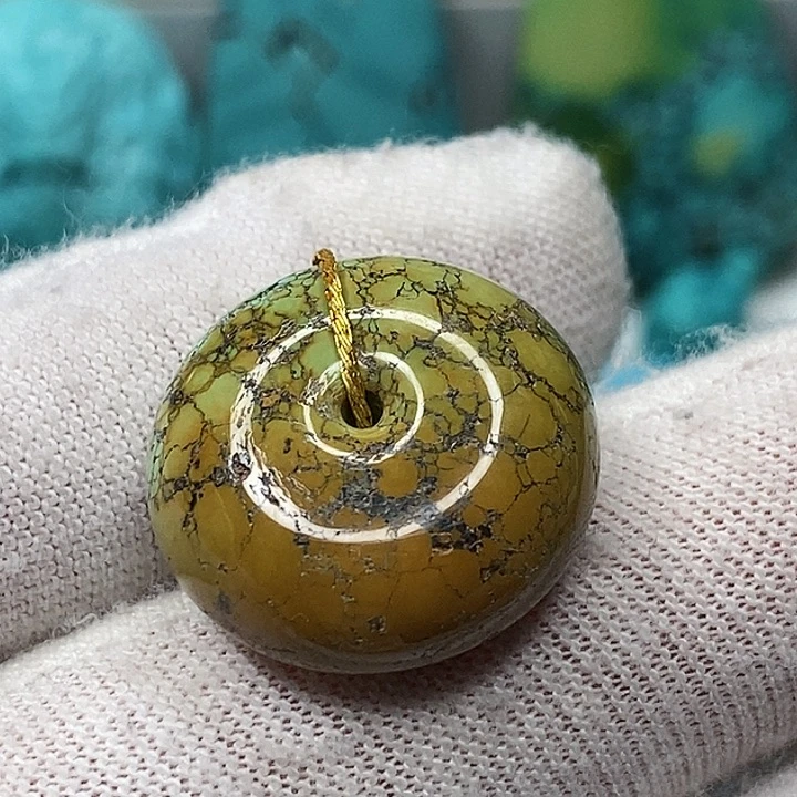 未镶嵌绿松石天然原矿 带武汉地大证书